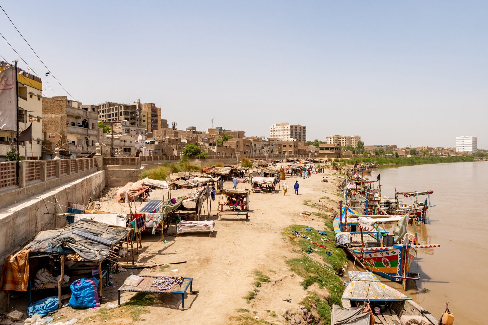 Sukkur Indus River Slums 31